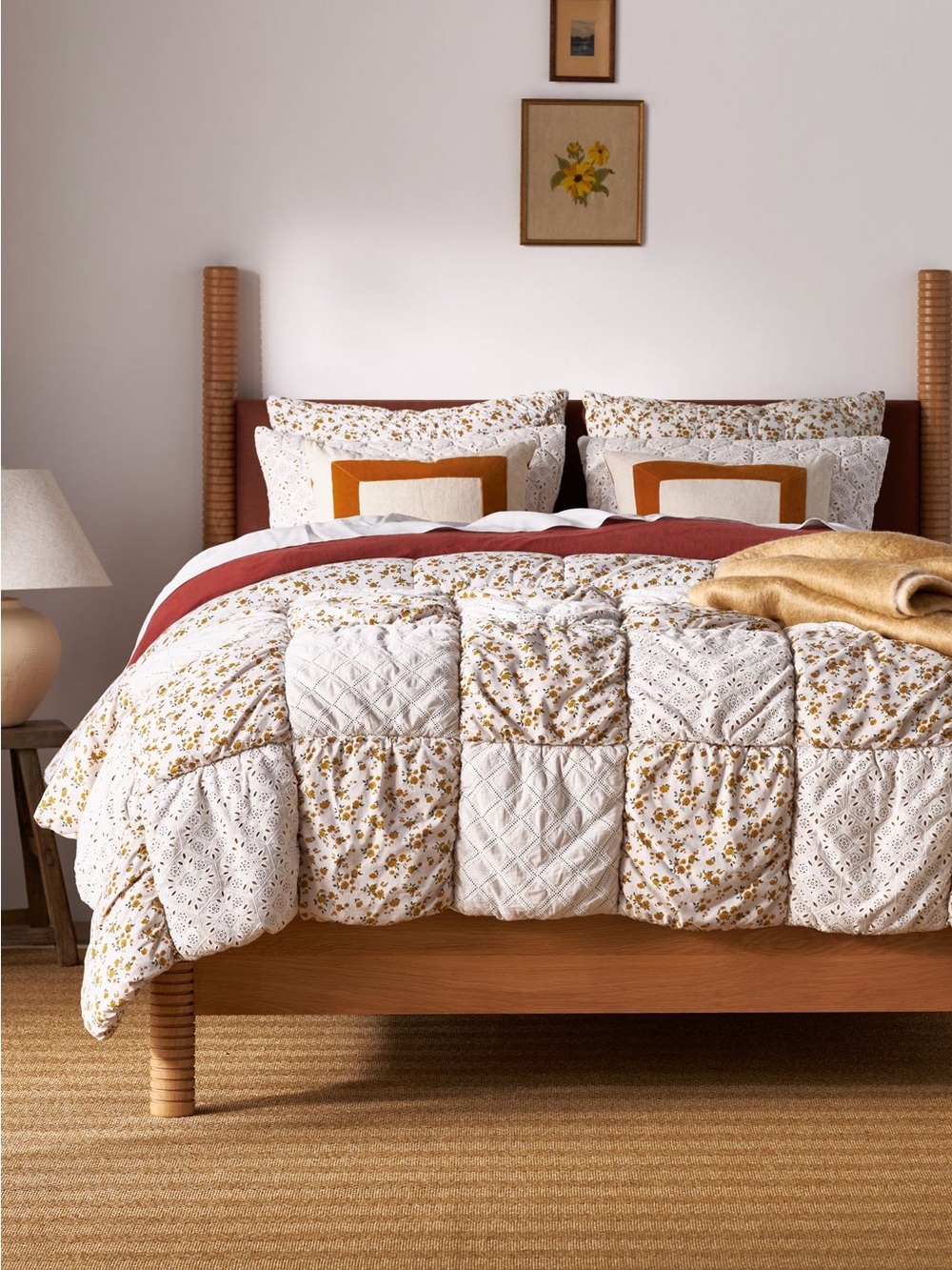 Anthropologie Janie Cotton Eyelet Quilt & 4 shams